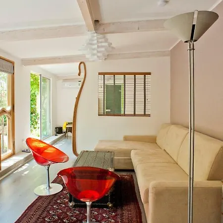 Apartament Le Cabanon De Monte-carlo Avec Jardin Prive